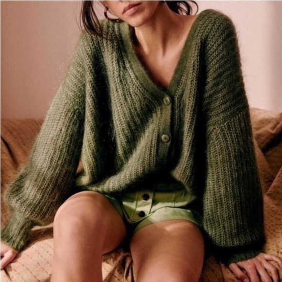 Sezane Achille Jumper Knitwear in Khaki - Picture 1 of 6